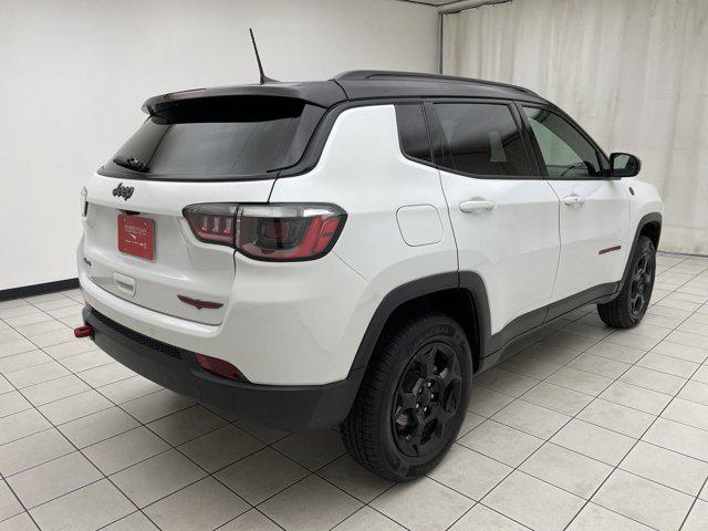 2023 jeep compass trailhawk