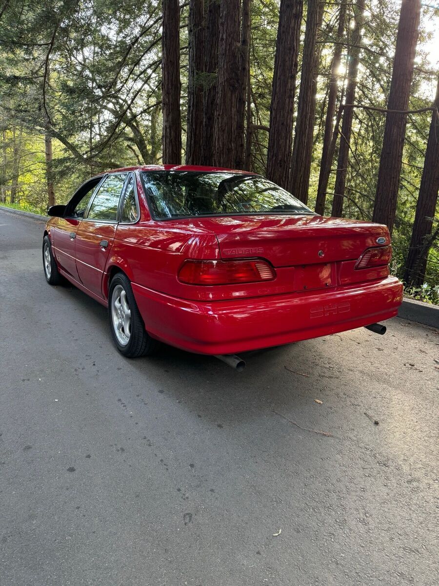 1992 ford taurus red sho