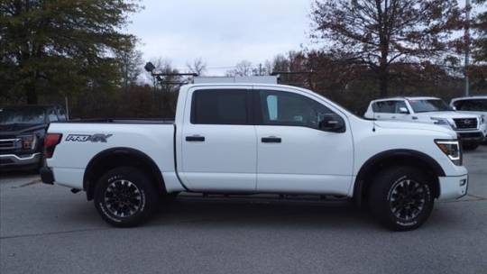 2020 Nissan Titan