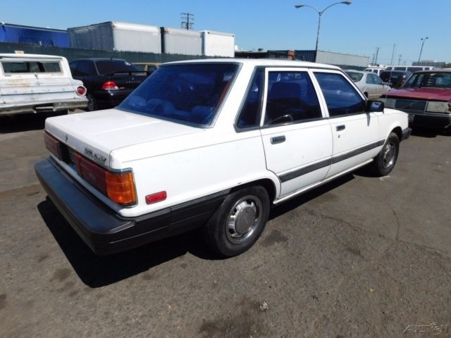 1985 toyota camry deluxe 2l i4 8v sedan no reserve