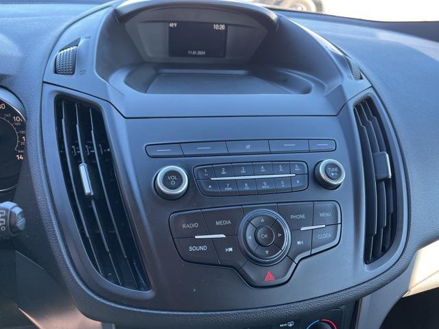 2019 ford escape s