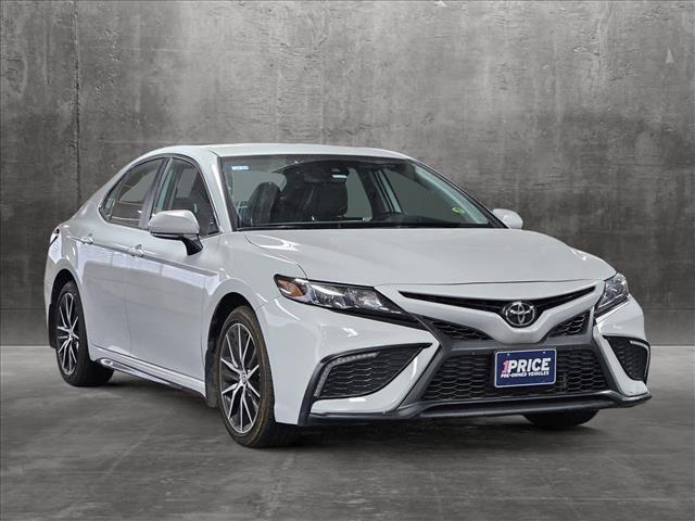 2023 toyota camry se