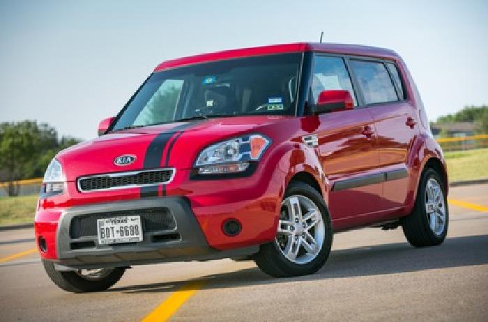 2011 kia soul plus / 5dr car in flower mound, tx