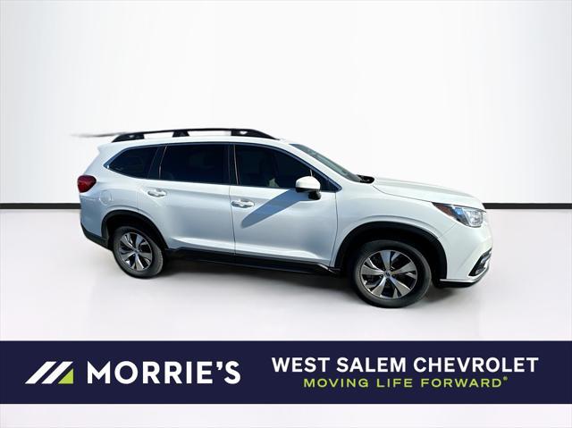 2021 subaru ascent premium 8-passenger