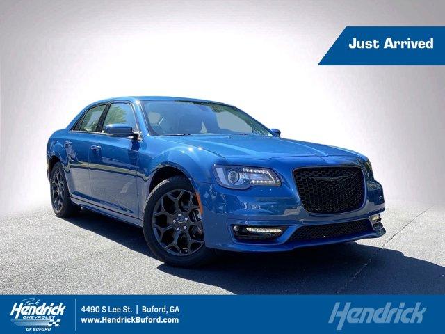 2023 chrysler 300 touring l