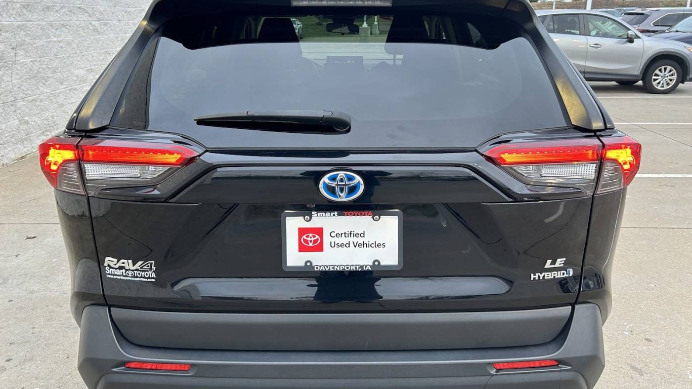 2021 toyota rav4 hybrid le