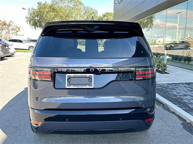 2024 land rover discovery p360 dynamic se
