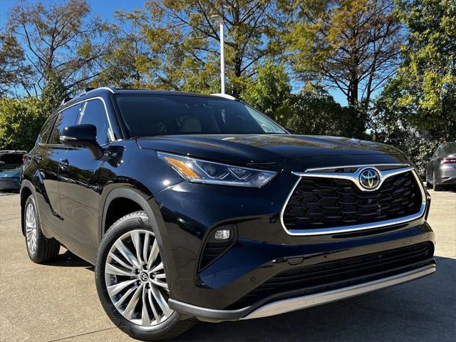 2024 toyota highlander platinum
