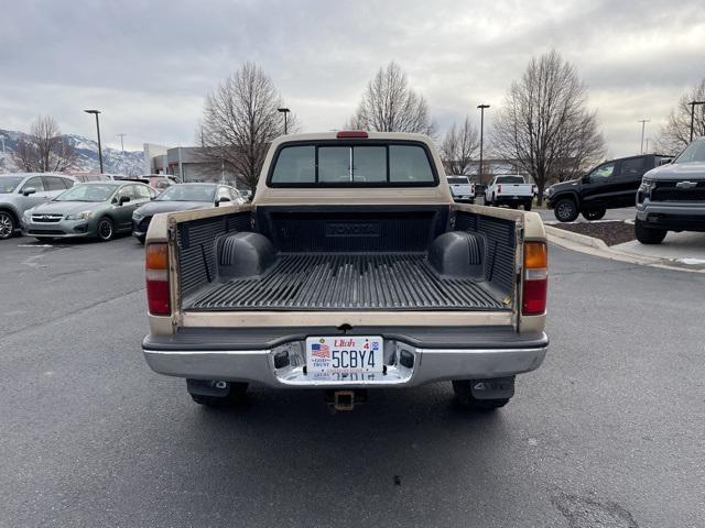 1996 toyota tacoma base