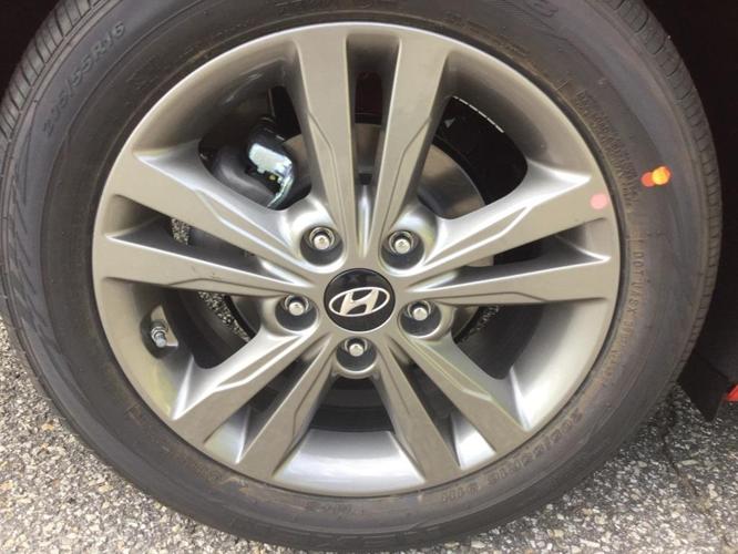 2018 hyundai elantra se se 4dr sedan 6m (us for sale in bow, new hampshire