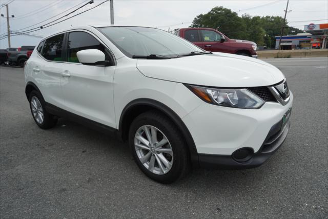 2018 nissan rogue sport s