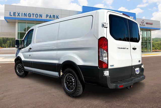 2017 ford transit-150 base
