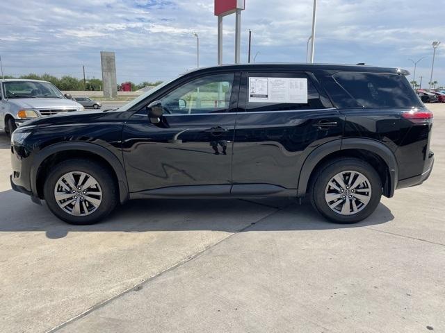 2023 nissan pathfinder s