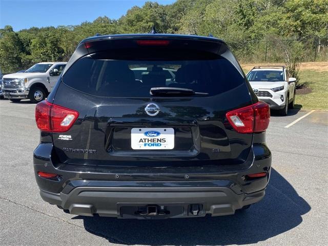 2020 nissan pathfinder sl