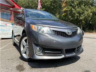2014 Toyota Camry se