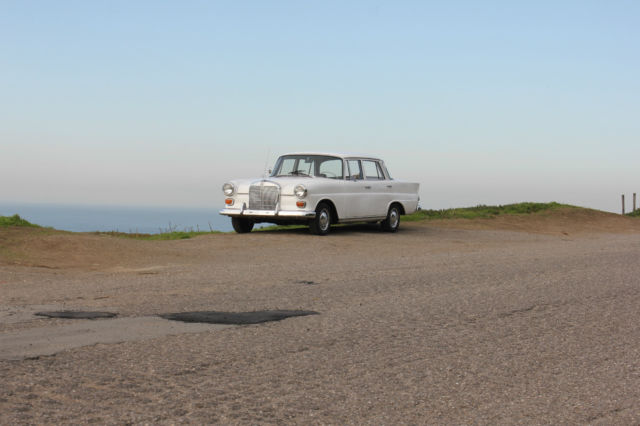 1966 mercedes 200d no reserve clean and super runner red and black inside