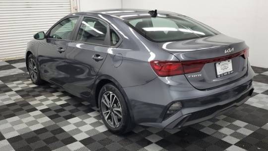 2022 kia forte lxs