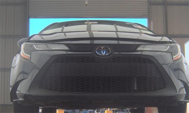 2021 toyota corolla le