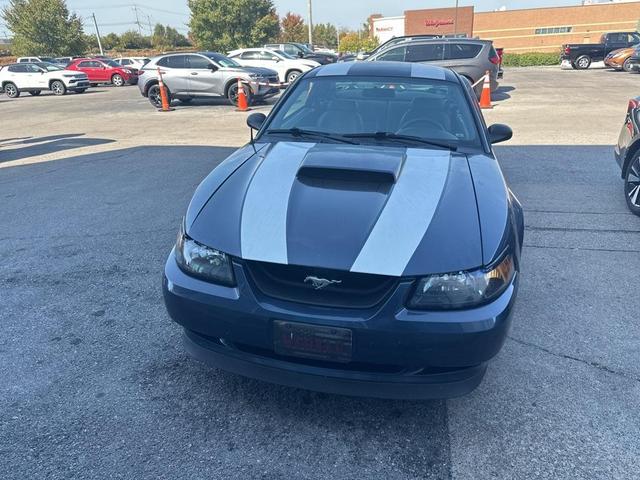 2001 ford mustang gt