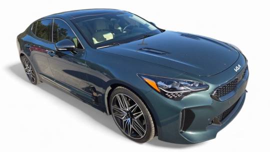 2022 Kia gt