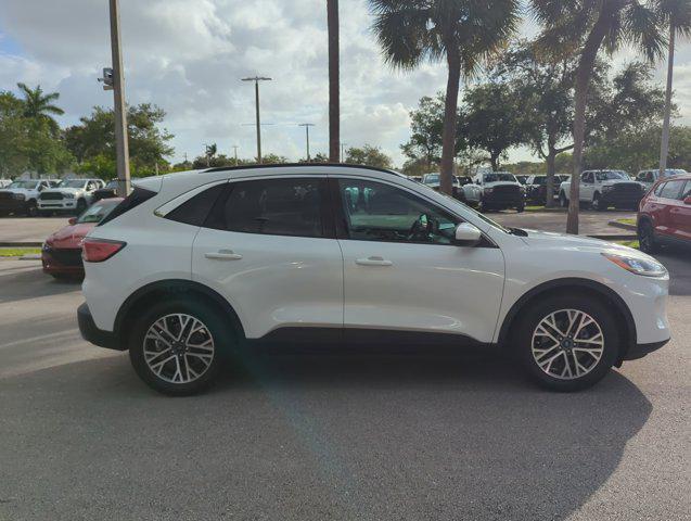 2020 ford escape sel