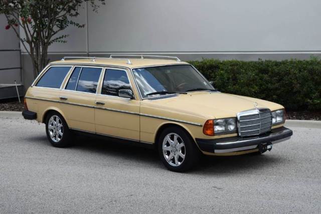 1982 mercedes-benz 300-class