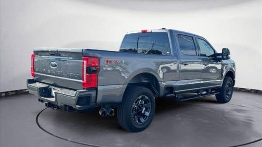 2023 ford f-250 super duty lariat