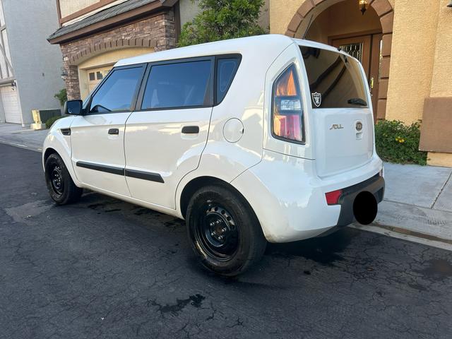 2010 kia soul base