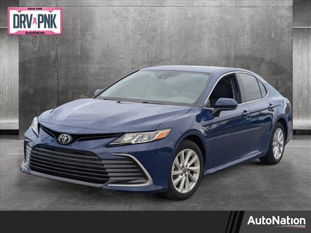 2024 toyota camry le