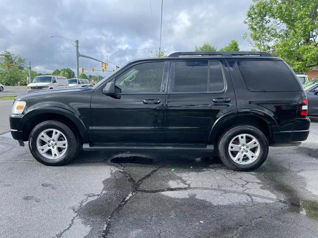 2009 ford explorer xlt