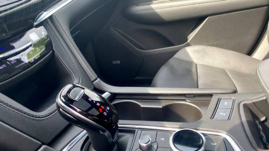 2024 Cadillac XT6
