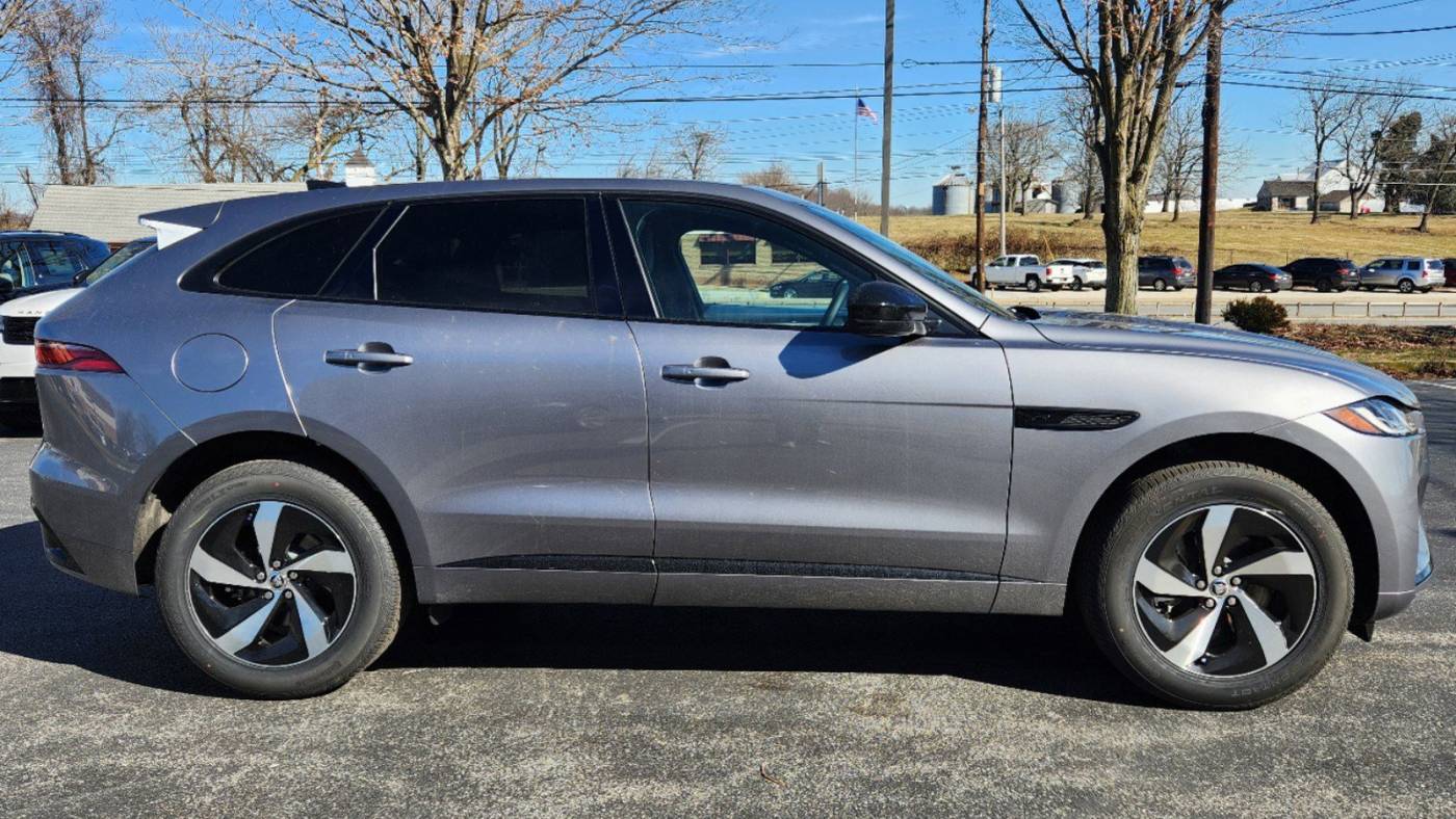2024 jaguar f-pace p250 r-dynamic s