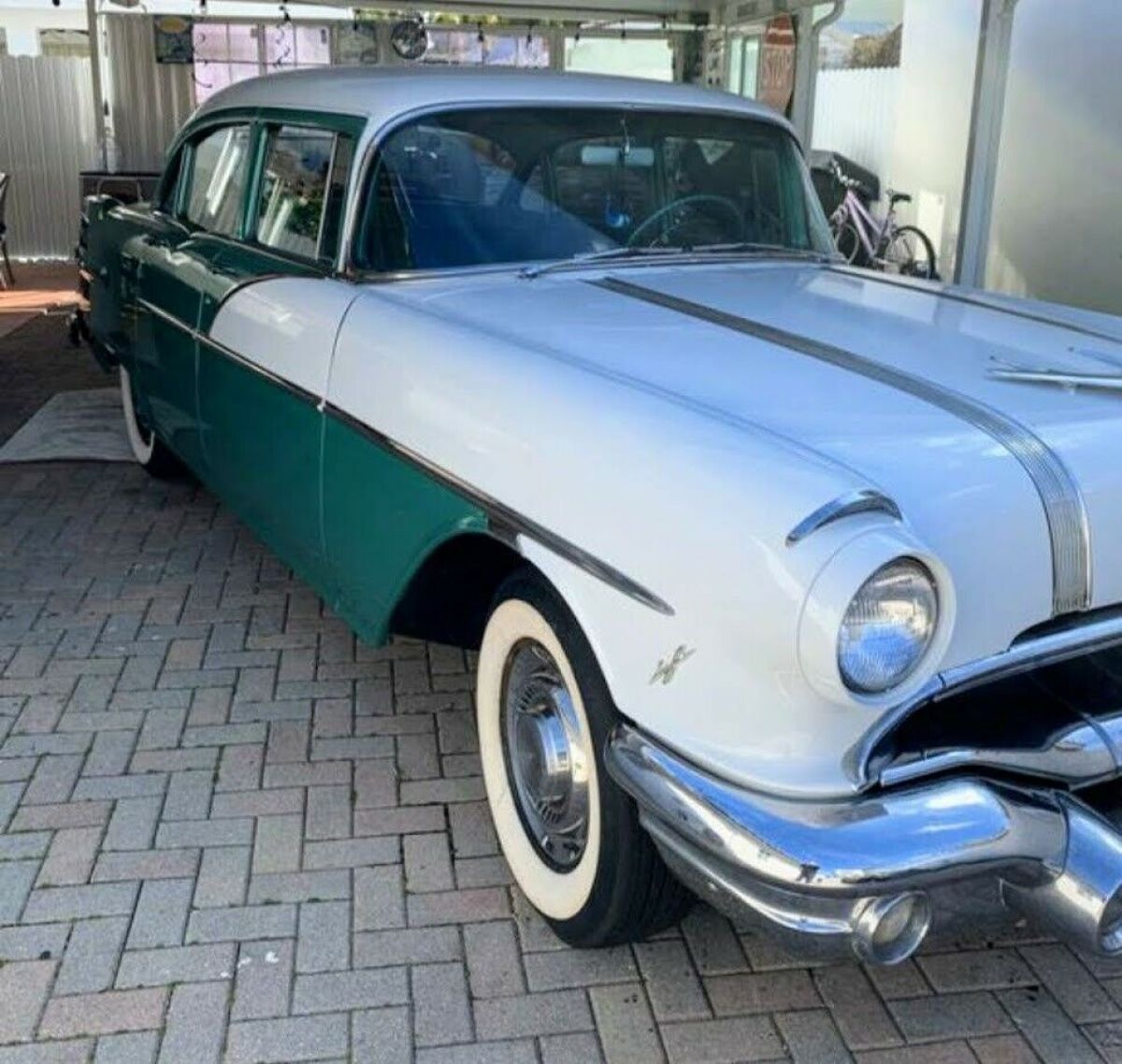 1956 pontiac chieftain base (original) green/white