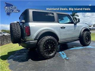 2023 Ford Bronco black diamond