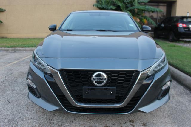 2019 nissan altima 2.5 sr
