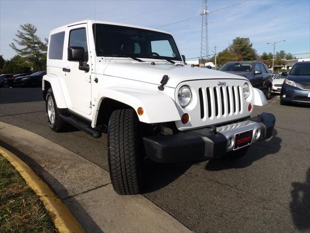 2011 jeep wrangler sahara