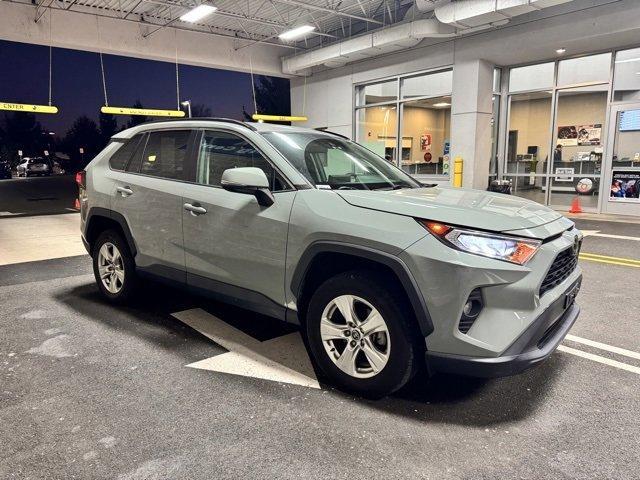 2023 toyota rav4 xle
