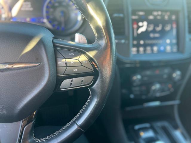 2020 chrysler 300 s