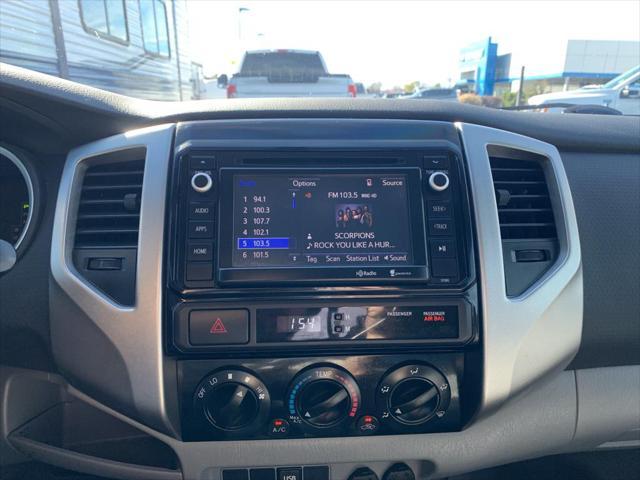 2014 toyota tacoma base