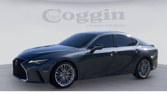 2022 Lexus IS