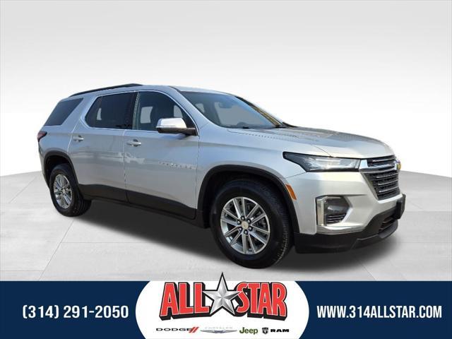 2022 chevrolet traverse lt leather