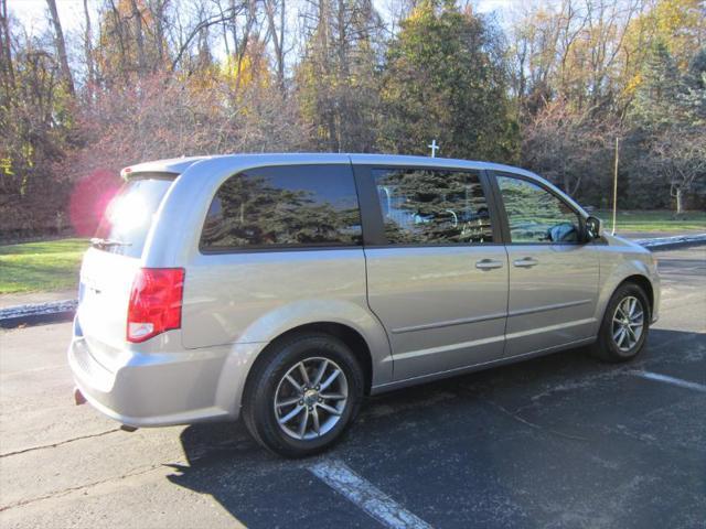 2016 dodge grand caravan avp/se