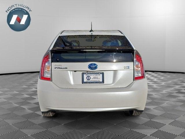 2015 toyota prius three
