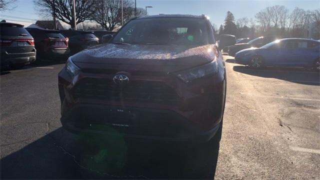 2019 toyota rav4 le