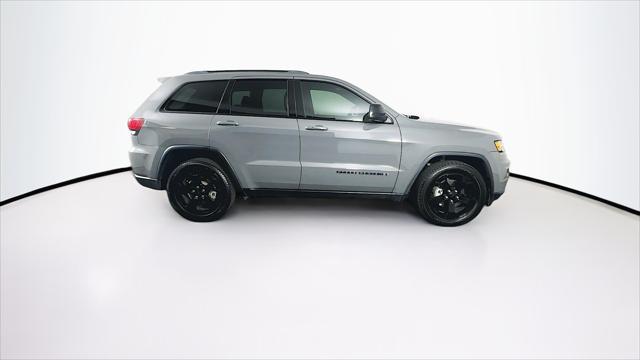 2020 jeep grand cherokee upland