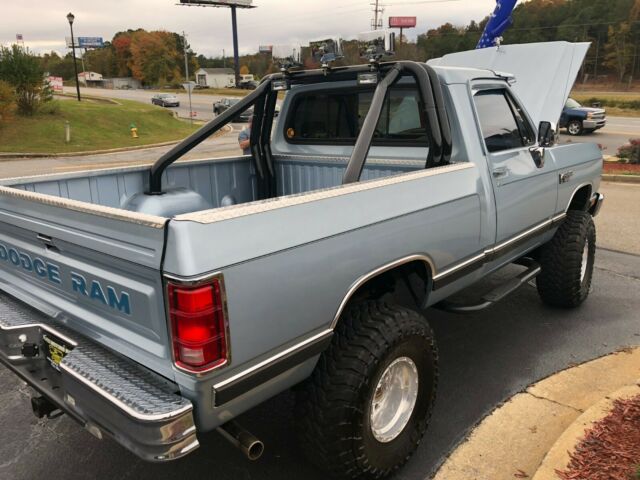 meticulously restored dodge power ram 4x4 short bed pickup. cold a/c, amazing !