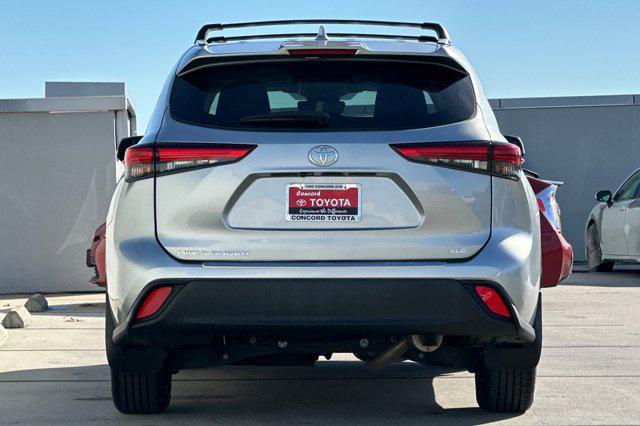2022 toyota highlander xle