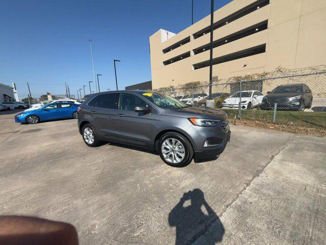 2022 ford edge titanium