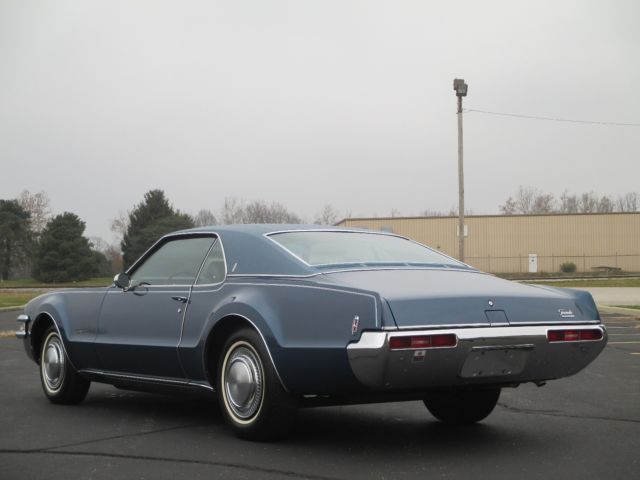 1969 oldsmobile toronado - only 7,652 actual miles