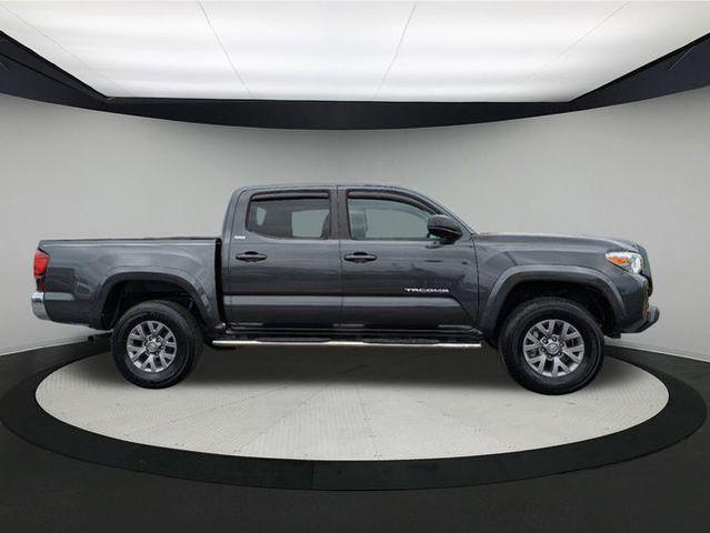 2018 toyota tacoma sr5